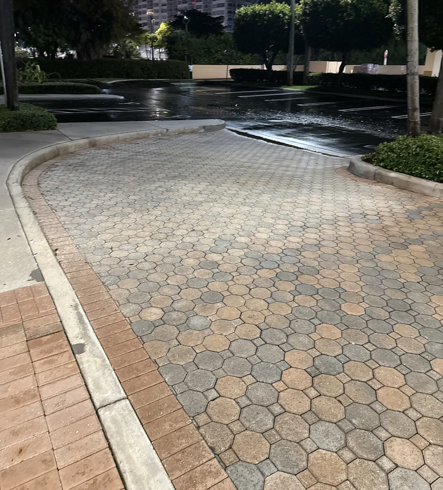 Paver cleaning after, Hex pavers, Aventura
